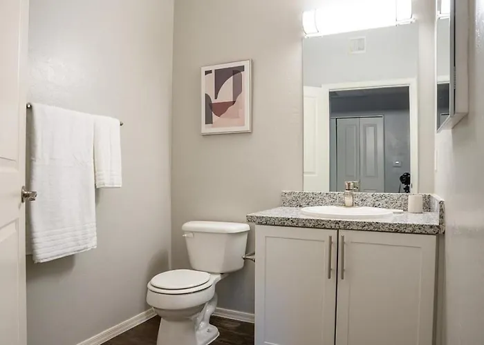Landing Modern With Amazing Amenities *