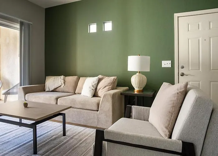 Landing Modern With Amazing Amenities *