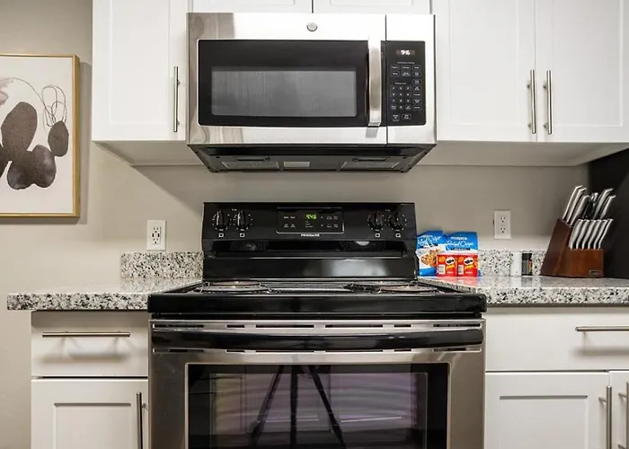 Landing Modern With Amazing Amenities